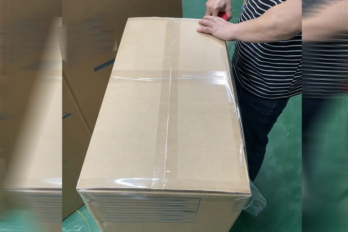 Packing Area at RUICHI office chair factory
